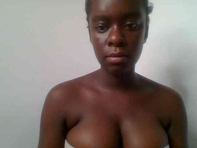 Chocolateaa webcam