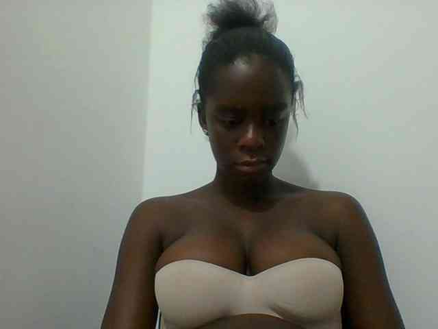 Chocolateaa webcam
