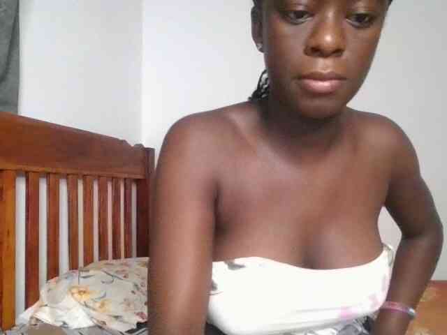 Chocolateaa webcam