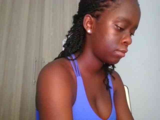 Chocolateaa webcam