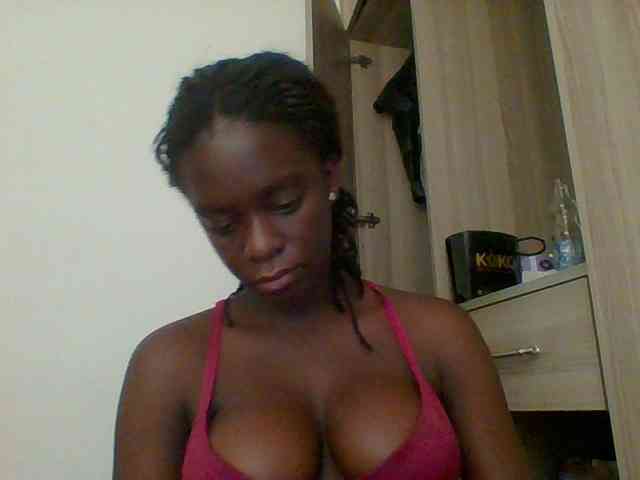 Chocolateaa webcam