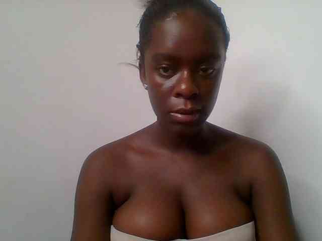 Chocolateaa webcam