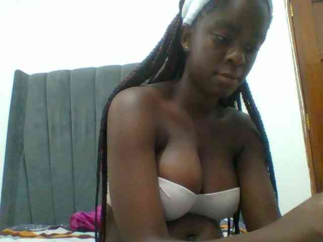 Chocolateaa webcam