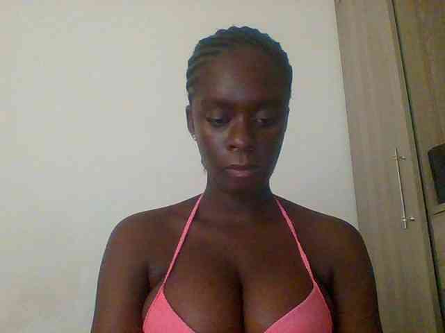Chocolateaa webcam