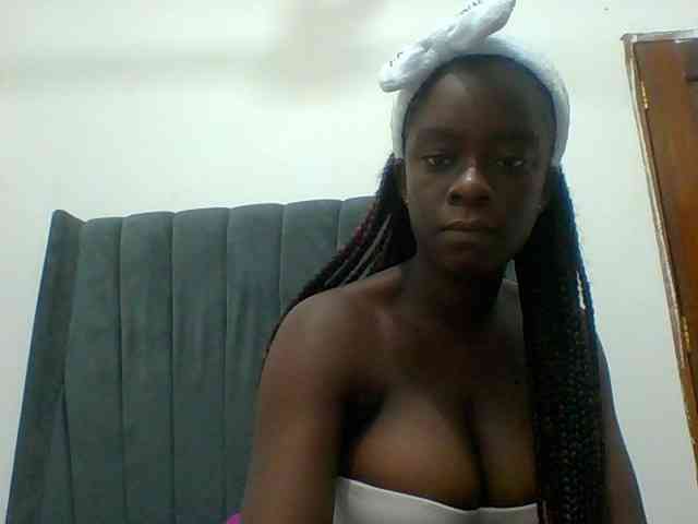 Chocolateaa webcam