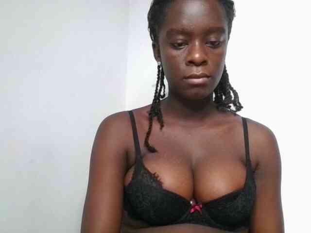 Chocolateaa webcam