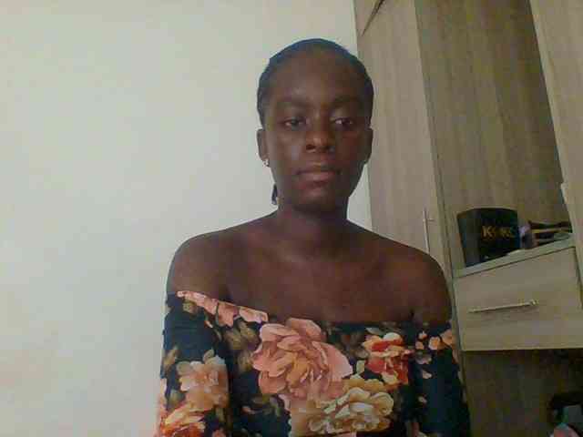 Chocolateaa webcam