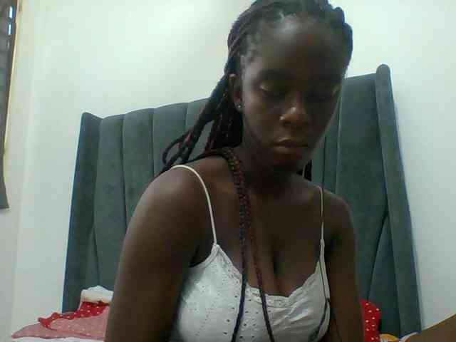 chocolateaa's live room