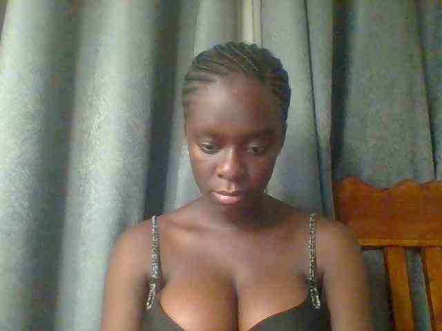 Chocolateaa webcam