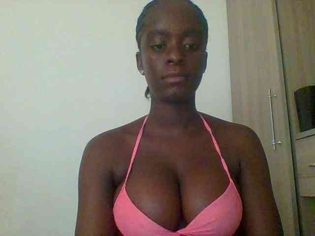 Chocolateaa webcam