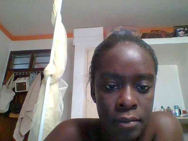 Chocolateaa webcam
