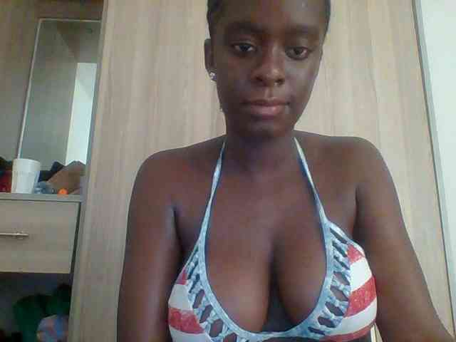 Chocolateaa webcam