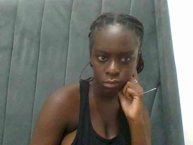 Chocolateaa webcam