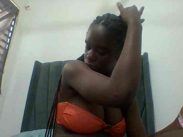 Chocolateaa webcam