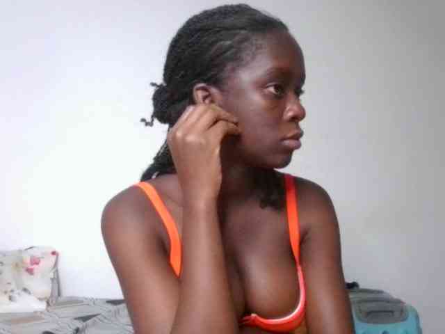 Chocolateaa webcam
