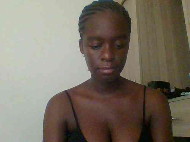 Chocolateaa webcam