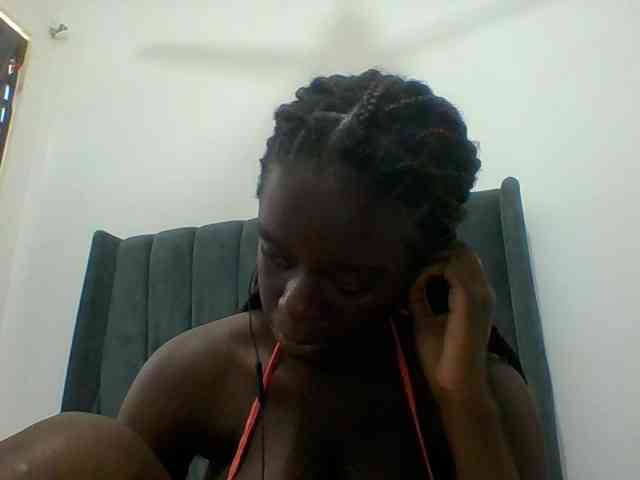 Chocolateaa webcam