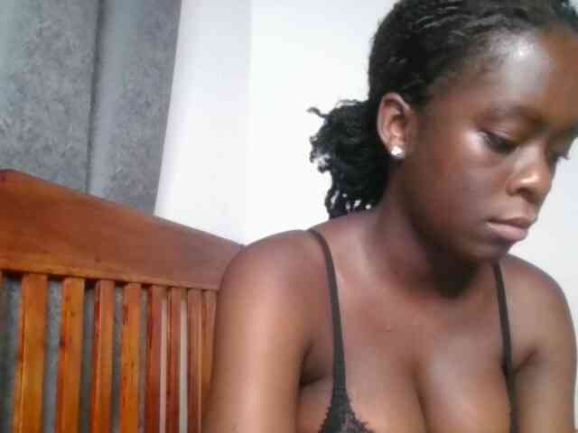 Chocolateaa webcam