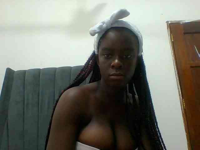 Chocolateaa webcam