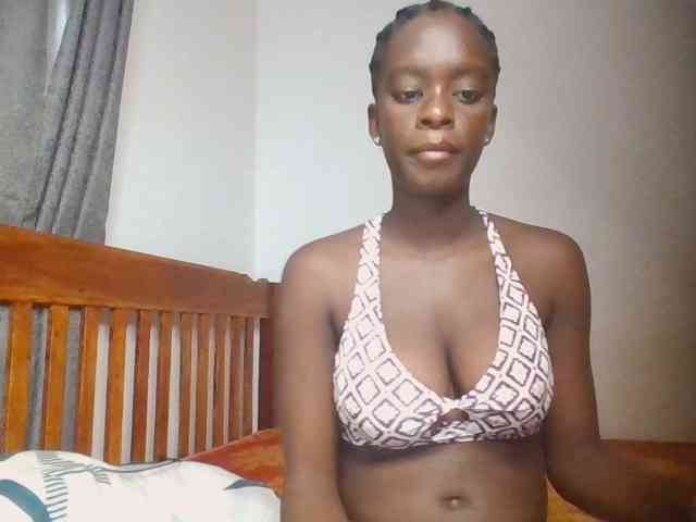 Chocolateaa webcam