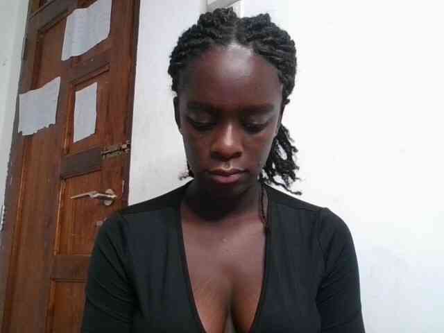 Chocolateaa webcam