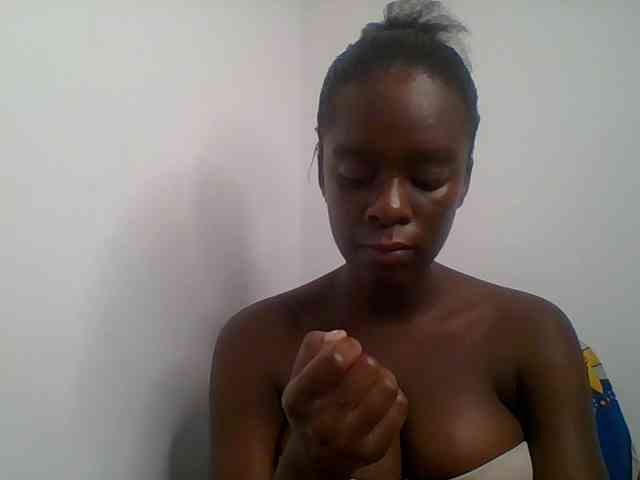 Chocolateaa webcam