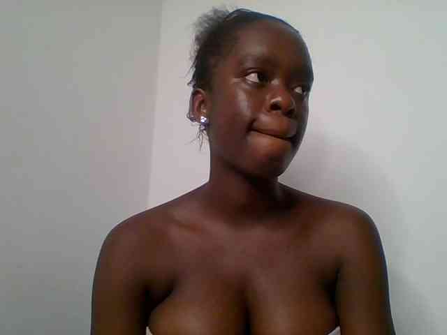 Chocolateaa webcam