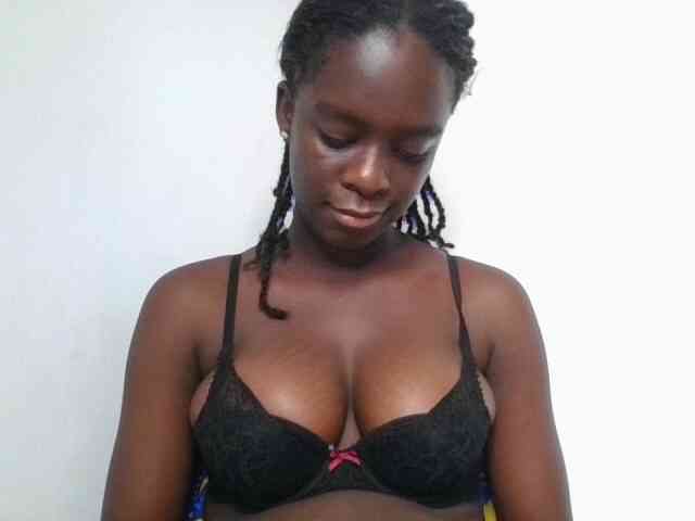 Chocolateaa webcam