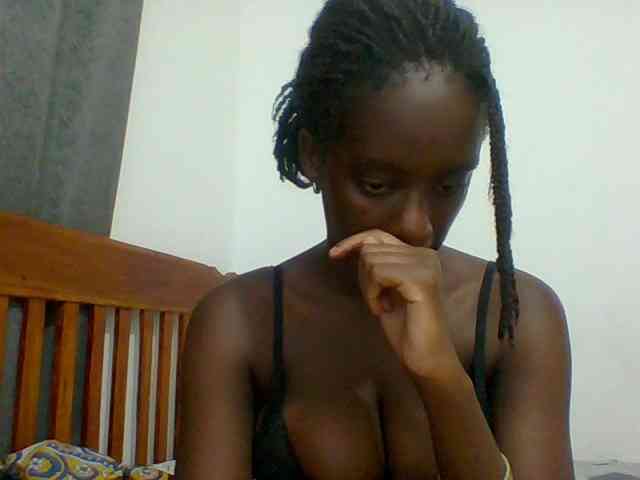 Chocolateaa webcam