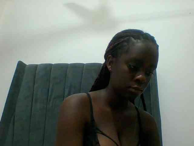 Chocolateaa webcam