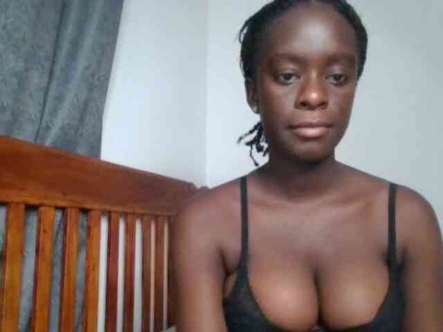 Chocolateaa webcam