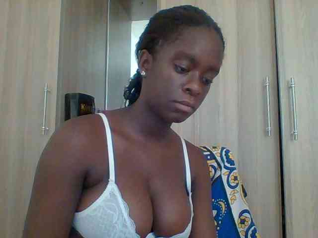 Chocolateaa webcam