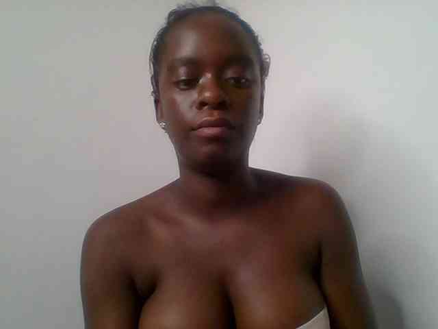 Chocolateaa webcam