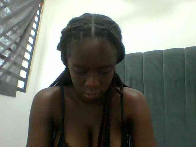 Chocolateaa webcam