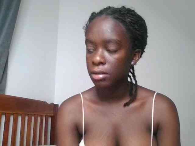 Chocolateaa webcam