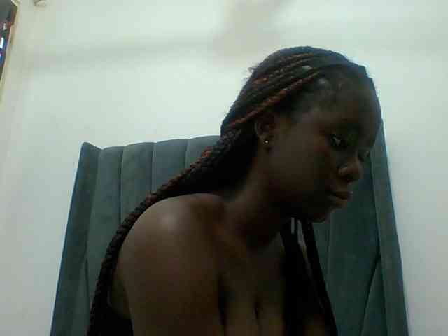 Chocolateaa webcam