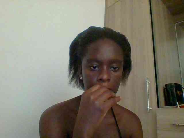 Chocolateaa webcam