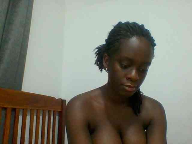 Modèle: Chocolateaa