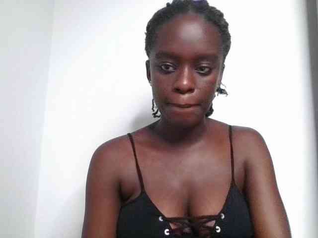 Chocolateaa webcam