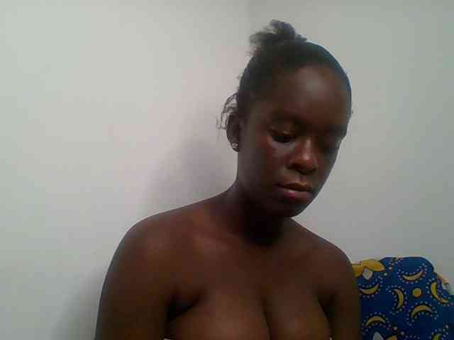 Chocolateaa webcam