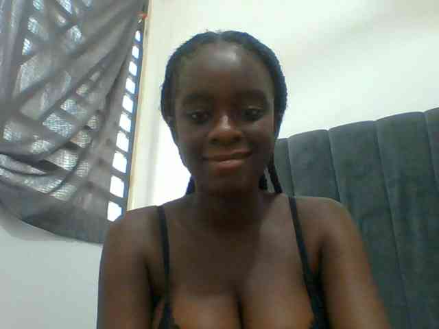 Chocolateaa webcam
