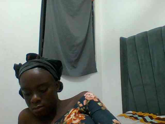 Chocolateaa Live Webcam on BongaCams