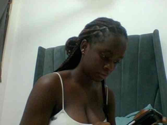 Chocolateaa webcam
