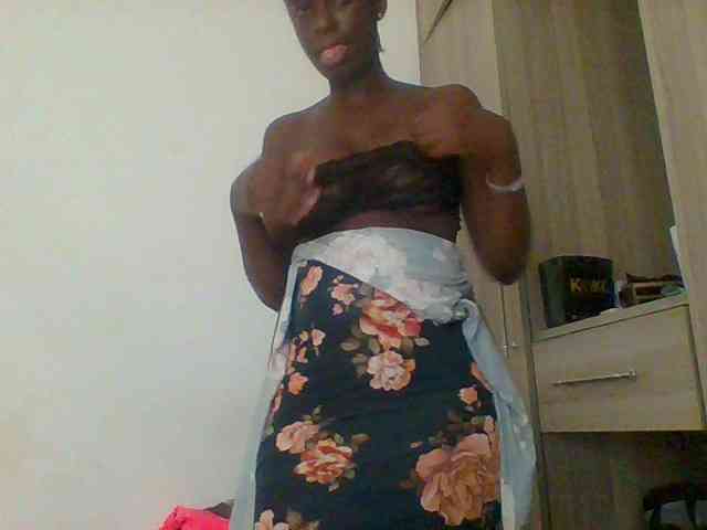 Chocolateaa webcam