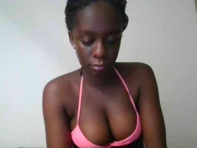 Chocolateaa webcam