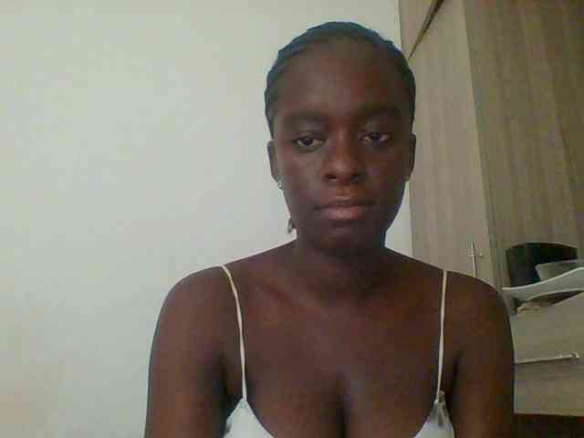 Chocolateaa webcam