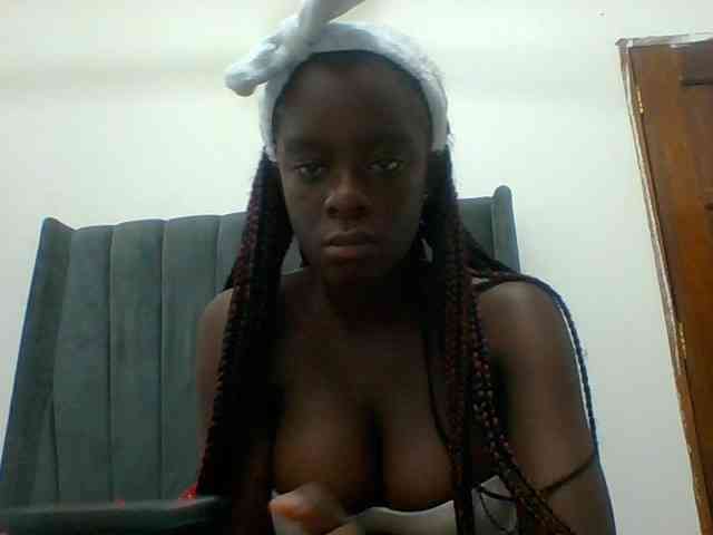Chocolateaa webcam