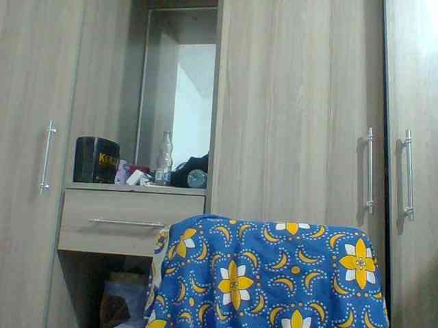 Chocolateaa webcam