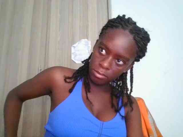 Chocolateaa webcam