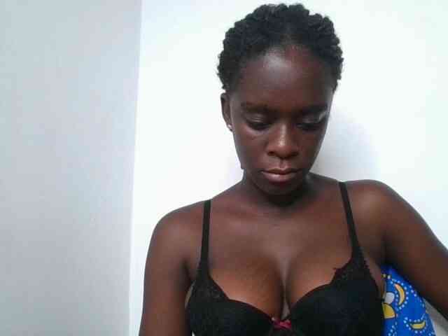 Chocolateaa webcam